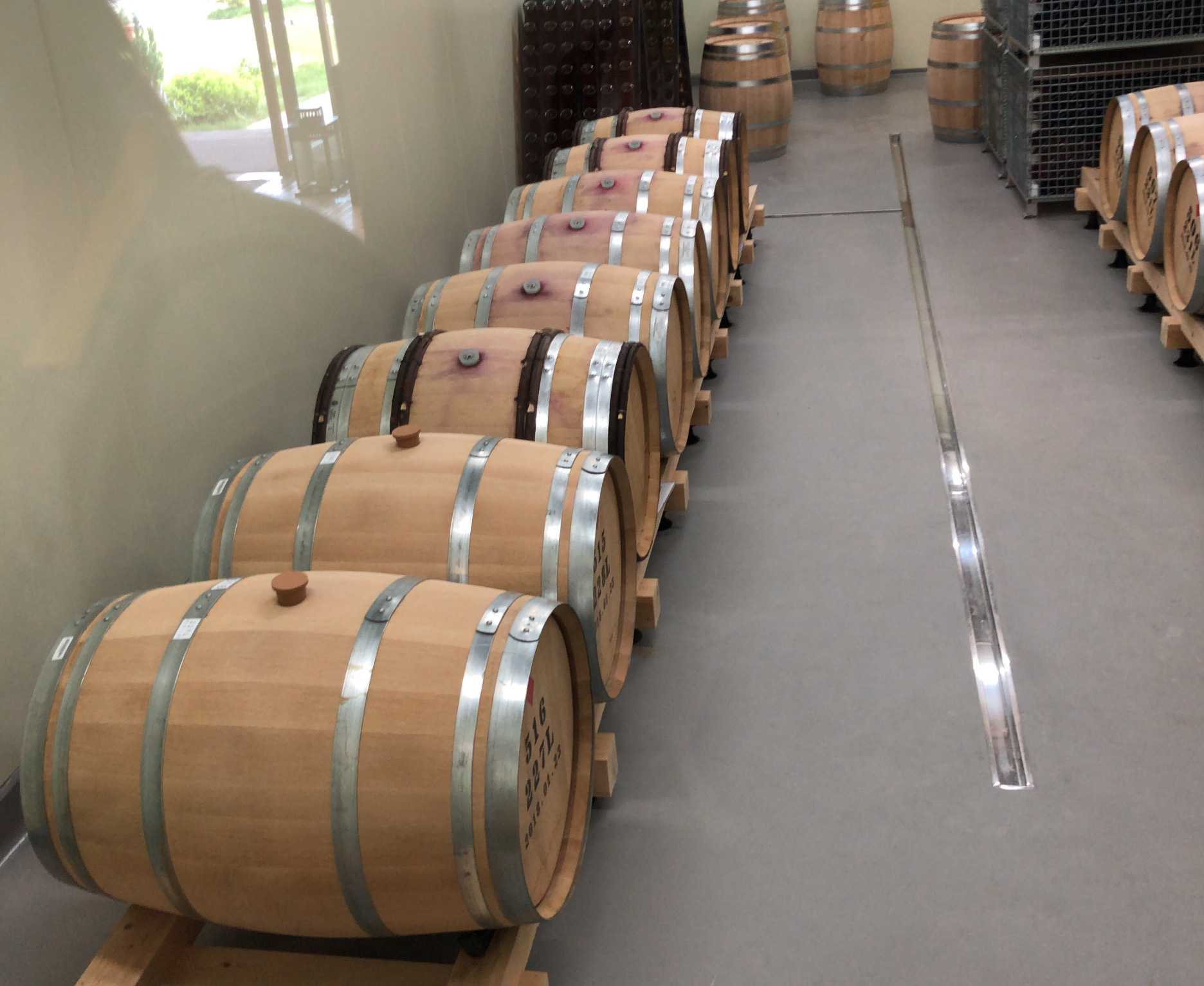 MGVsワイナリー 貯蔵庫